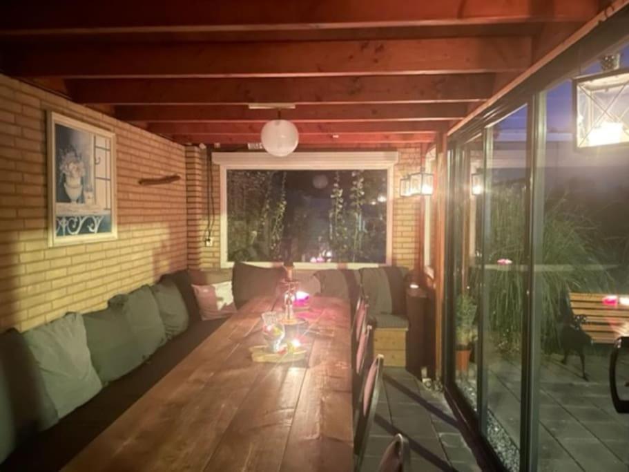 Holidayhome Zonnestraal 9P Amsterdam And The Beach 히어후코바드 외부 사진