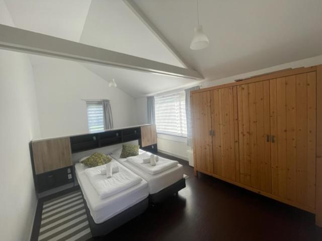 Holidayhome Zonnestraal 9P Amsterdam And The Beach 히어후코바드 외부 사진